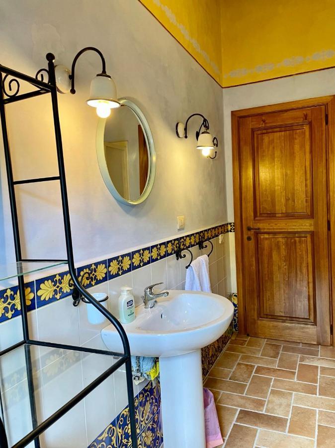 Apartamento Sambuco Di Sopra Fratticciola Selvatica Exterior foto